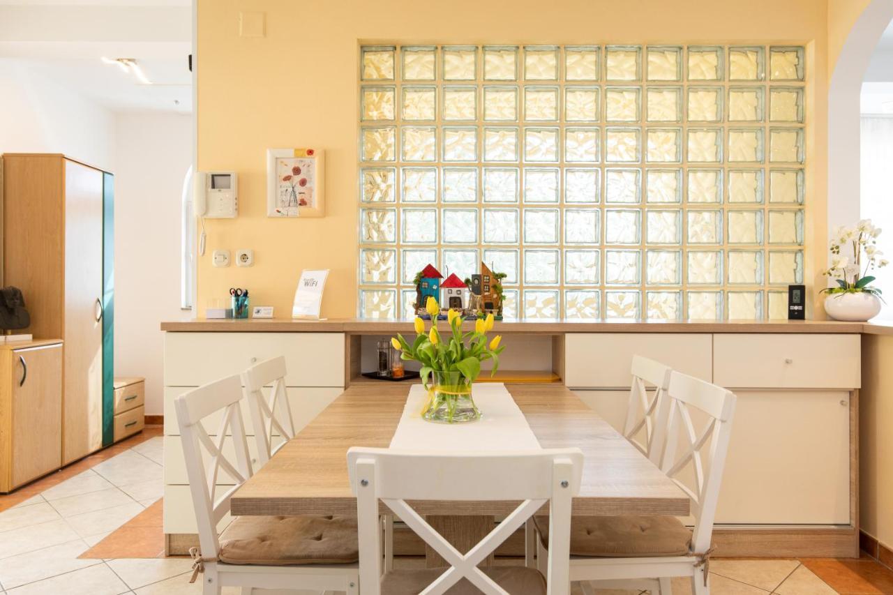 Apartment Blazi 奈维斯 外观 照片